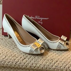 Ferragamo peep toe pumps NEW